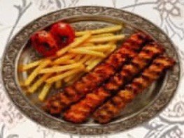 كباب دجاج مع بطاطس مقلية