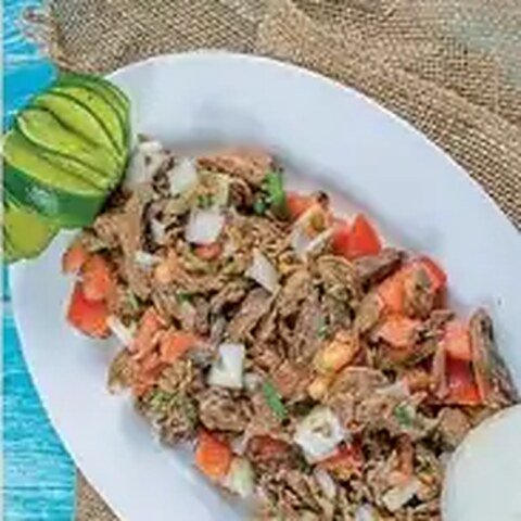 مالح مانشوريان بالبصل والطماطم مع الأرز
