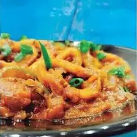 Squid Nashif, Emirati Style